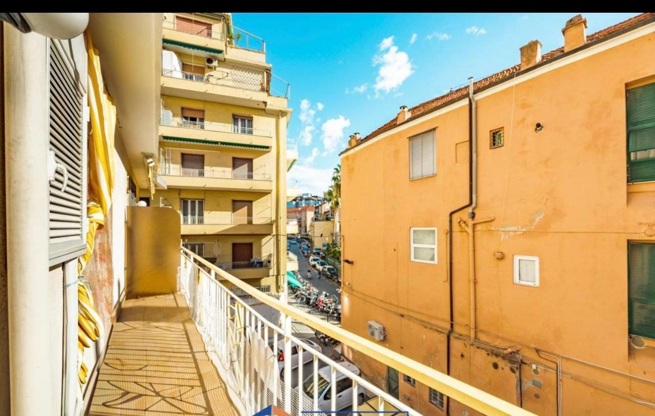 Casa Girasole Sanremo Centro Apartment Exterior photo